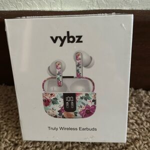 Vybz Truly Wireless Earbuds